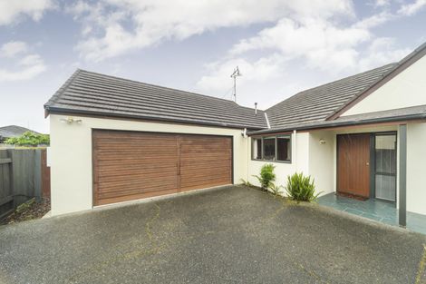 Photo of property in 4 Jensen Street, Hokowhitu, Palmerston North, 4410