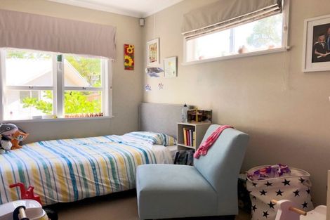 Photo of property in 24 Matama Road, Glen Eden, Auckland, 0602