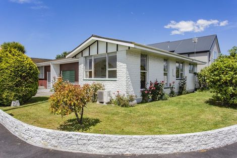 Photo of property in 4/17 Elizabeth Street, Riccarton, Christchurch, 8011