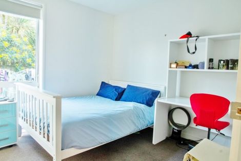 Photo of property in 9 Mackwood Place, Birkdale, Auckland, 0626