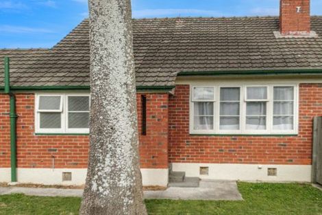 Photo of property in 196 Waterloo Road, Hutt Central, Lower Hutt, 5010