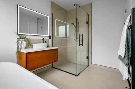 Photo of property in 28 Isobel Hodgson Drive, Cambridge, 3434