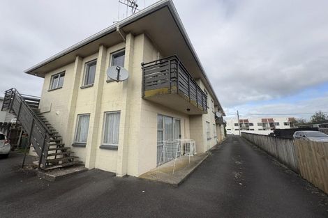 Photo of property in 1-8/16 Charlemont Street, Whitiora, Hamilton, 3200