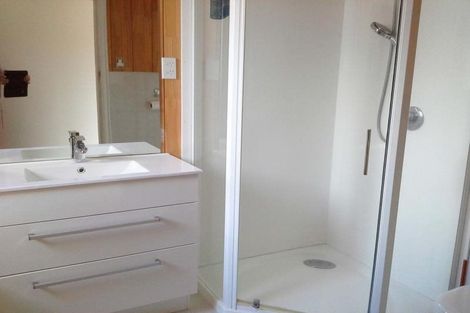 Photo of property in 15 Wallath Road, Westown, New Plymouth, 4310