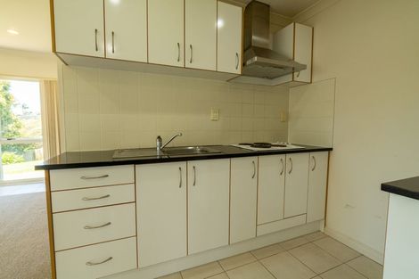 Photo of property in 16 Andara Close, Pinehill, Auckland, 0632