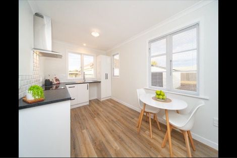 Photo of property in 3 Lancaster Street, Highbury, Palmerston North, 4412