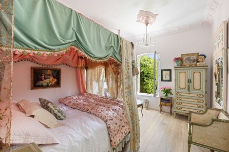 Photo of property in 33a Rambler Crescent, Beach Haven, Auckland, 0626