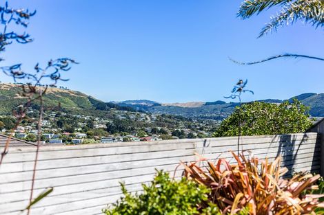 Photo of property in 73 Aotea Drive, Aotea, Porirua, 5024