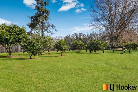 Photo of property in 89 Burnside Road, Ardmore, Papakura, 2582