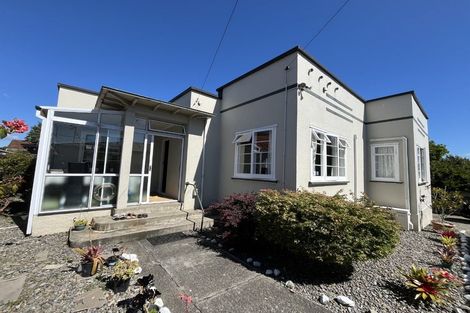 Photo of property in 98/98a Weraroa Road, Levin, 5510