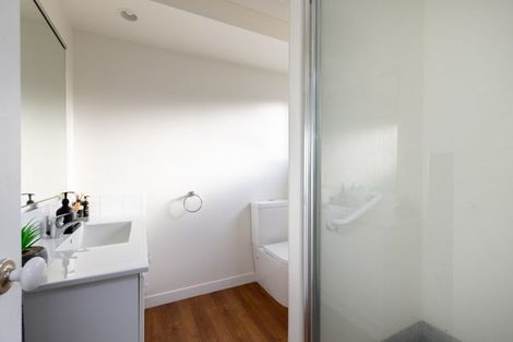 Photo of property in 69 Carlyle Street, Leamington, Cambridge, 3432