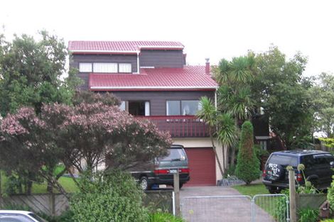 Photo of property in 27 Palomino Drive, Henderson, Auckland, 0612