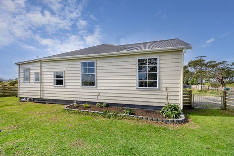 Photo of property in 126 West Coast Road, Te Kopuru, Dargaville, 0371