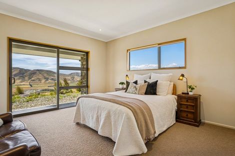 Photo of property in 51 Westreca Ridge Lane, Queensberry, Cromwell, 9383