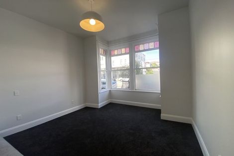 Photo of property in 23 Elizabeth Street, Mount Victoria, Wellington, 6011