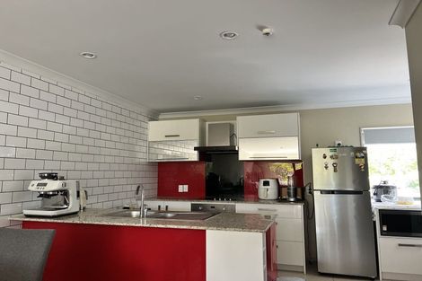 Photo of property in 12/46 Carlos Drive, Flat Bush, Auckland, 2016