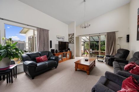 Photo of property in 24 Akaroa Road, Poraiti, Napier, 4112