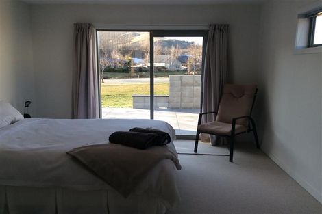 Photo of property in 14 Orbell Drive, Lake Hayes, Queenstown, 9304