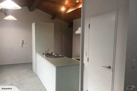 Photo of property in Metro Apartments, 16/220 Thorndon Quay, Pipitea, Wellington, 6011