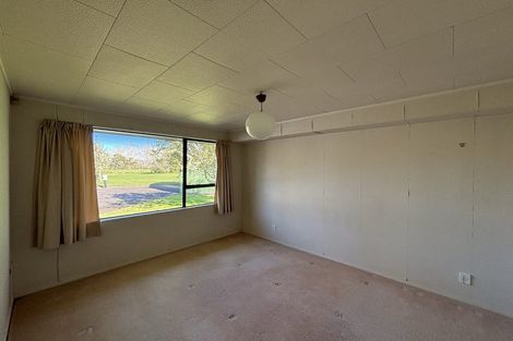 Photo of property in 1 Old Pine Valley Road, Dairy Flat, Silverdale, 0992
