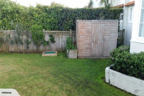 Photo of property in 60 Old Lake Road, Narrow Neck, Auckland, 0624