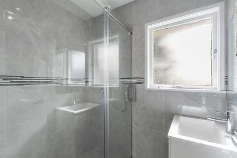 Photo of property in 2/15 Walter Macdonald Street, Howick, Auckland, 2014