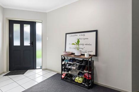 Photo of property in 177 Old Farm Road, Hamilton East, Hamilton, 3216