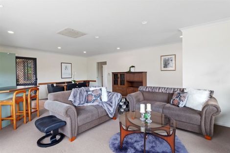 Photo of property in 5 Walnut Grove, Whakatane, 3120