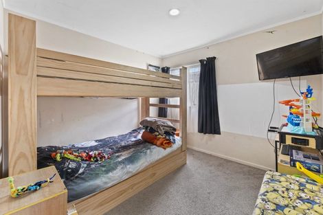 Photo of property in 11 Steven Street, Mangere East, Auckland, 2024