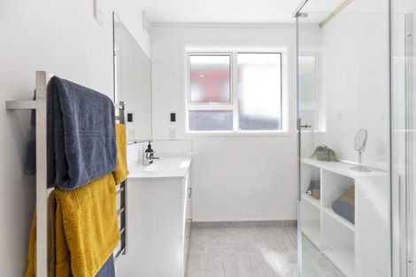 Photo of property in 6 Nagpur Terrace, Broadmeadows, Wellington, 6035