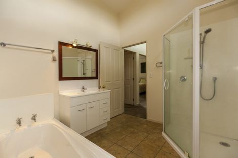 Photo of property in 10 Sams Way, Raumati South, Paraparaumu, 5032