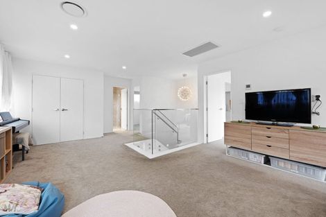 Photo of property in 142c Prince Regent Drive, Half Moon Bay, Auckland, 2012