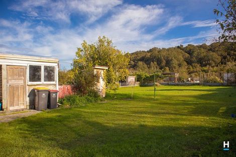 Photo of property in 44 Oxford Street, Taylorville, Greymouth, 7805