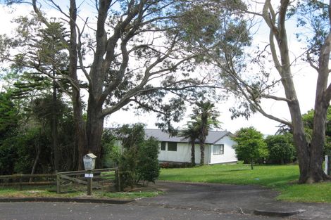 Photo of property in 7 Jayar Heights, Bombay, 2675