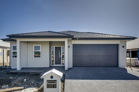 Photo of property in 48 Kenny Road, Te Awa, Napier, 4110