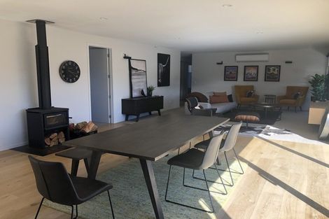 Photo of property in 35 Minaret Ridge, Wanaka, 9305