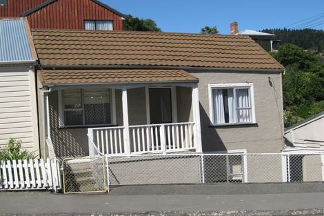 Photo of property in 10 Hawkhurst Road, Lyttelton, 8082