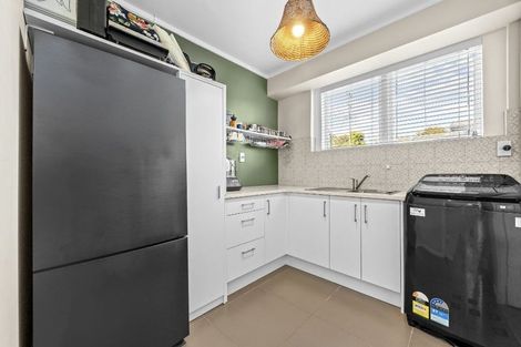 Photo of property in 22 Royal Road, Massey, Auckland, 0614