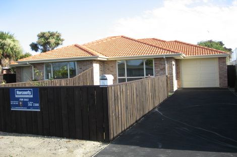Photo of property in 14 Voss Street, Shirley, Christchurch, 8013