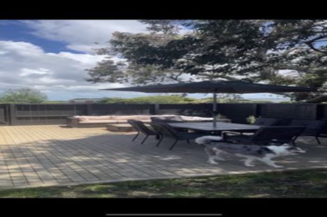 Photo of property in 1 Priestley Drive, Bucklands Beach, Auckland, 2014