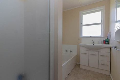 Photo of property in 6 Flora Street, Paeroa, 3600