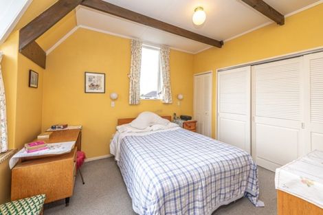 Photo of property in 52 Shakespeare Road, Bastia Hill, Whanganui, 4500