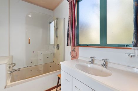 Photo of property in 10 Denniston Road, John Creek, Wanaka, 9382