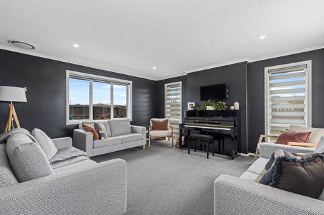 Photo of property in 9 Whincops Road, Halswell, Christchurch, 8025