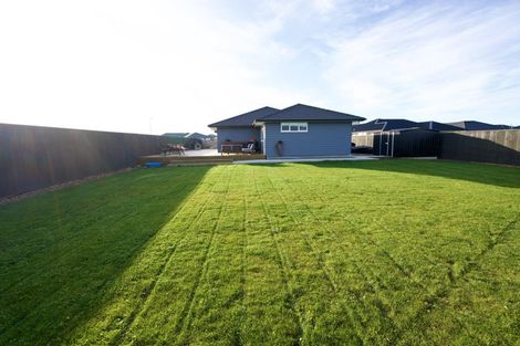 Photo of property in 27 George Street, Bulls, 4818