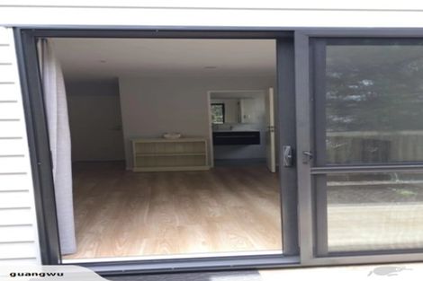 Photo of property in 18a Hazel Glen, Bayview, Auckland, 0629