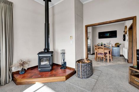 Photo of property in 201 Lincoln Road, Inglewood, 4389