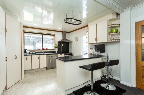 Photo of property in 17 Thames Street, Mosgiel, 9024