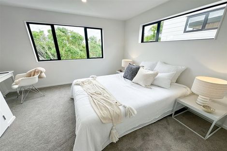 Photo of property in 10/9 Schnapper Rock Road, Greenhithe, Auckland, 0632