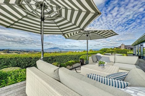Photo of property in 97 Highland Drive, Acacia Bay, Taupo, 3385